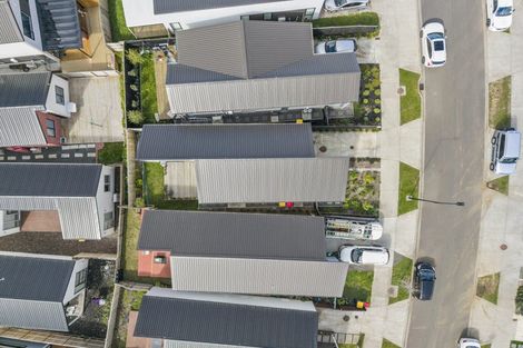 Photo of property in 14 Horokaka Street, Massey, 0614