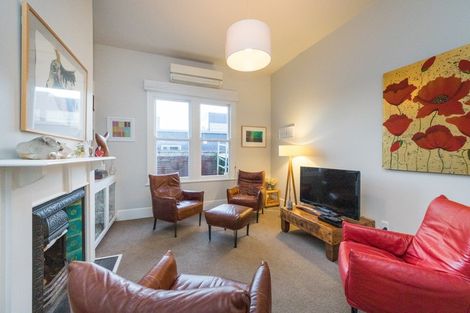 Photo of property in 325a Featherston Street, Palmerston North, 4410