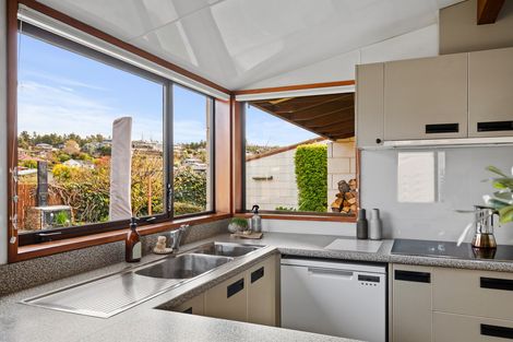 Photo of property in 11 Hart Place, Bridge Hill, Alexandra, 9320