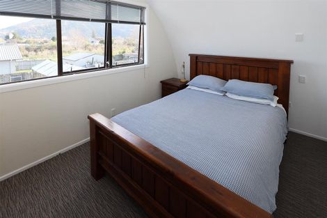 Photo of property in 6 Rinaha Place, Koutu, Rotorua, 3010