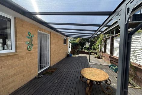 Photo of property in 49 Kakariki Grove, Waikanae, 5036