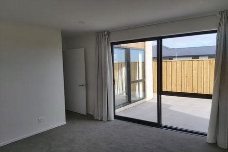 Photo of property in 19 Oakleigh Street, Woodend, 7610