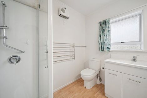 Photo of property in 10 Greenhill Crescent, Pakuranga, Auckland, 2010