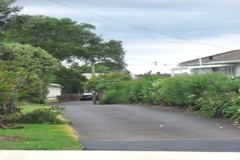 Photo of property in 57 Hamlin Road, Mount Wellington, Auckland, 1060