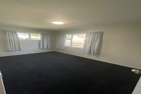 Photo of property in 6 Camellia Avenue, Bell Block, New Plymouth, 4312