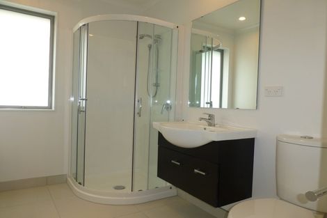 Photo of property in 25 Maylee Crescent, Gulf Harbour, Whangaparaoa, 0930