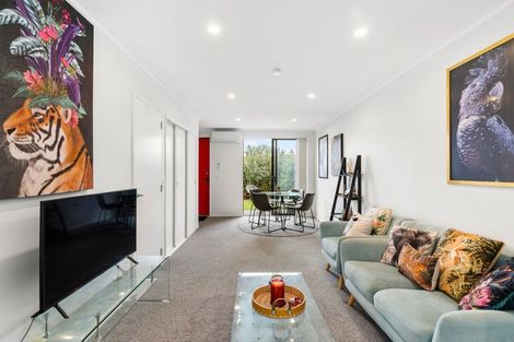 Photo of property in 83 Battalion Drive, Papakura, 2110