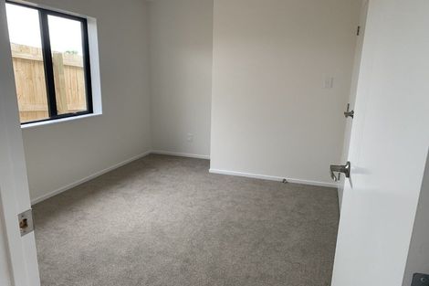 Photo of property in 17c Massine Place, Randwick Park, Auckland, 2105