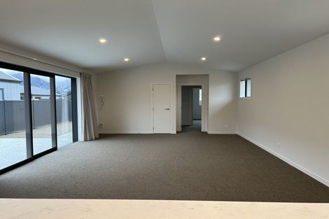 Photo of property in 13 Dunn Street, Lake Hawea, 9382