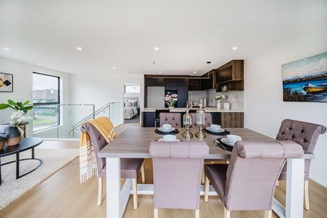 Photo of property in 11b Arimu Road, Papakura, 2110