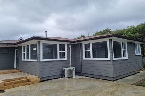 Photo of property in 9 Dampier Avenue, Awapuni, Palmerston North, 4412