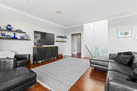 Photo of property in 7 Boutique Way, Orewa, 0931