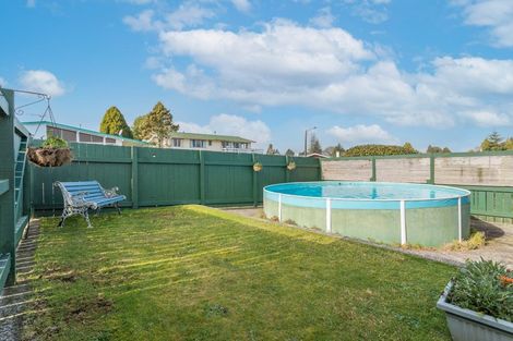 Photo of property in 14 George Place, Tokoroa, 3420