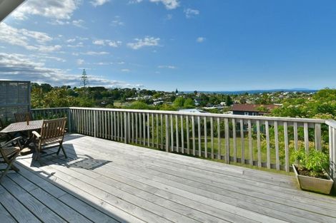 Photo of property in 5 Norfolk Road, Stanmore Bay, Whangaparaoa, 0932