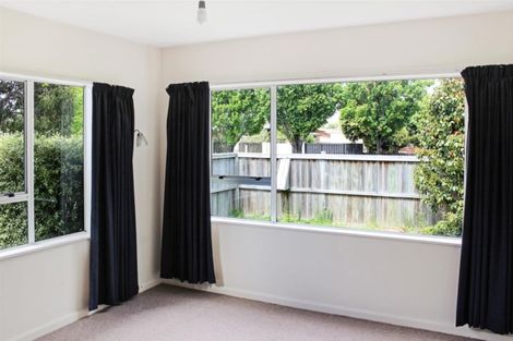 Photo of property in 138 Yaldhurst Road, Sockburn, Christchurch, 8042