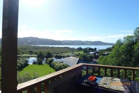 Photo of property in 50 Beach Road, Onerahi, Whangarei, 0110