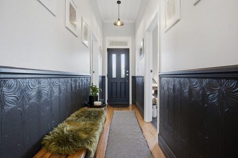 Photo of property in 25 Standish Street, Westown, New Plymouth, 4310