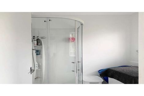 Photo of property in 12 Vogel Street, Levin, 5510