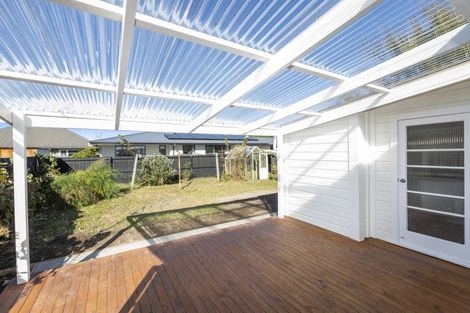 Photo of property in 664 Avonside Drive, Avonside, Christchurch, 8061