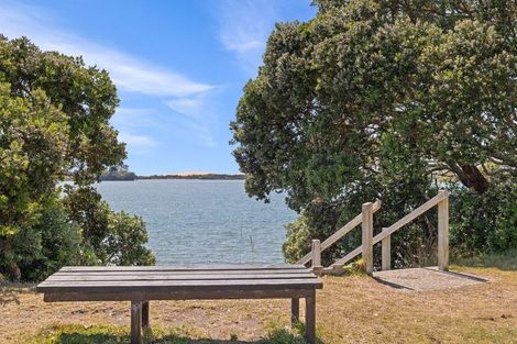 Photo of property in 5 Citrus Place, Mangawhai, 0505