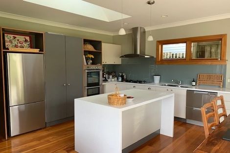 Photo of property in 96 Campbell Street, Karori, Wellington, 6012
