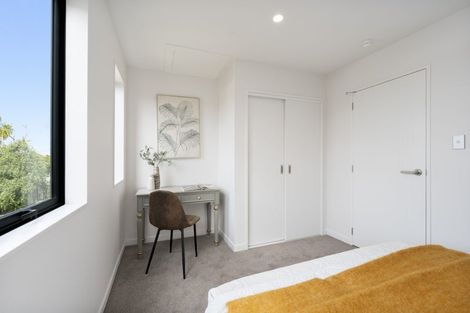 Photo of property in 31 Tiroroa Avenue, Te Atatu South, Auckland, 0610