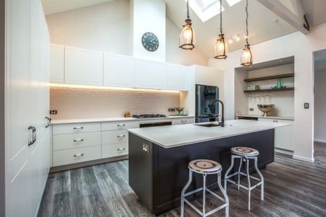 Photo of property in 195 Navigation Drive, Whitby, Porirua, 5024