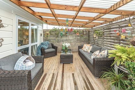 Photo of property in 23 Moore Avenue, Tawhero, Whanganui, 4501