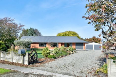 Photo of property in 50 Morton Street, Edendale, 9825