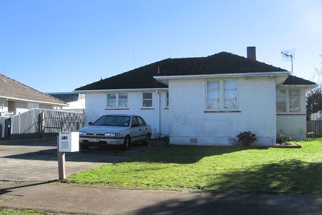 Photo of property in 12 Tyne Street, Roslyn, Palmerston North, 4414