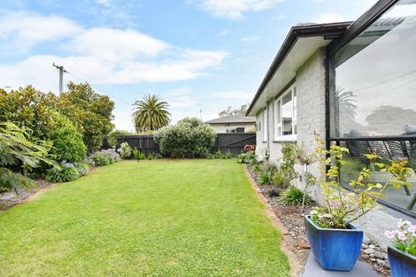 Photo of property in 327a Burwood Road, Burwood, Christchurch, 8083