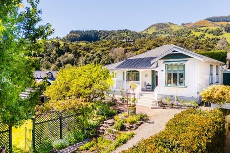 Photo of property in 9 William Street, Akaroa, 7520