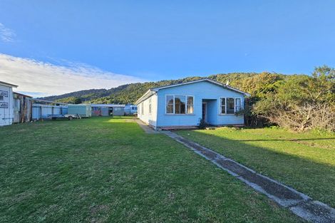 Photo of property in 137 Bright Street, Cobden, Greymouth, 7802
