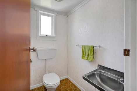 Photo of property in 59 Stanners Street, Eltham, 4322