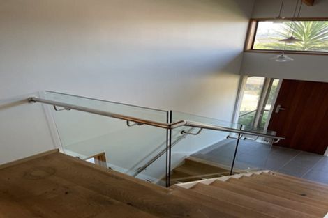 Photo of property in 1/1 Richards Avenue, Forrest Hill, Auckland, 0620