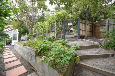 Photo of property in 2 Doon Street, Vauxhall, Dunedin, 9013