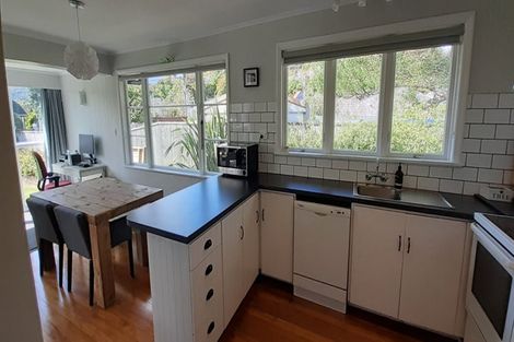 Photo of property in 3 Kashmir Avenue, Clouston Park, Upper Hutt, 5018