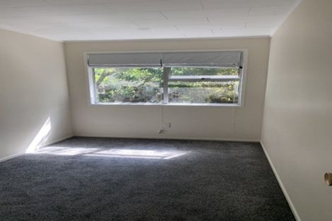 Photo of property in 13 Cockayne Crescent, Sunnynook, Auckland, 0620