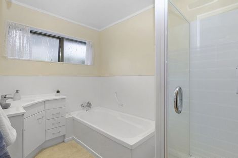 Photo of property in 1/26 Marlborough Street, Silverstream, Upper Hutt, 5019