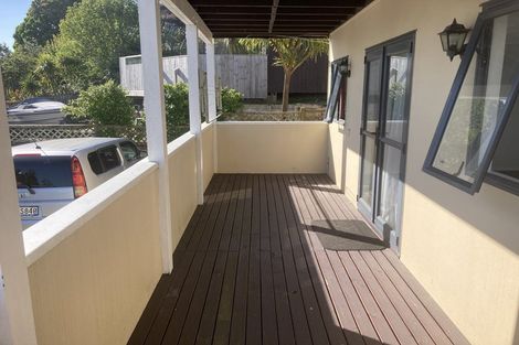 Photo of property in 115 Vipond Road, Stanmore Bay, Whangaparaoa, 0932