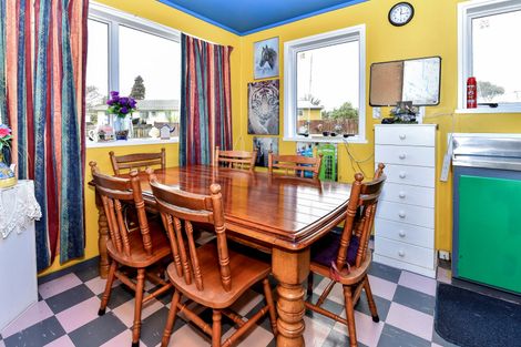 Photo of property in 40 Addington Avenue, Manurewa, Auckland, 2102