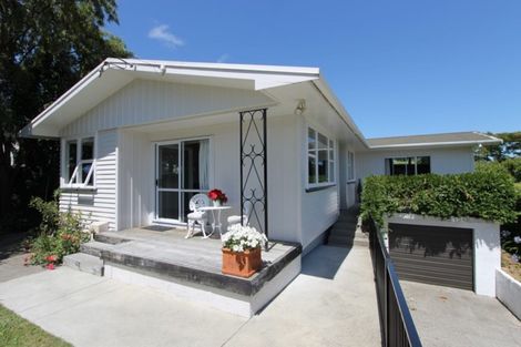 Photo of property in 2/79 Taupo View Road, Taupo, 3330