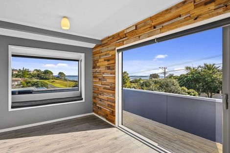 Photo of property in 1291 Whangaparaoa Road, Army Bay, Whangaparaoa, 0930
