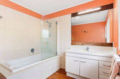 Photo of property in 1/12 Gibraltar Street, Howick, Auckland, 2014