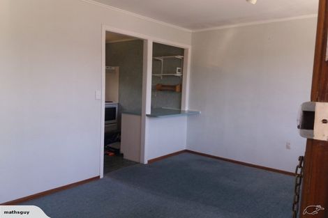 Photo of property in 1/3a Huapai Street, Onehunga, Auckland, 1061