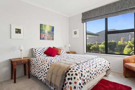 Photo of property in 26 Broadwater Close, Pyes Pa, Tauranga, 3112