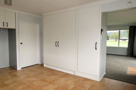 Photo of property in 7 Crampton Road, Reefton, 7830