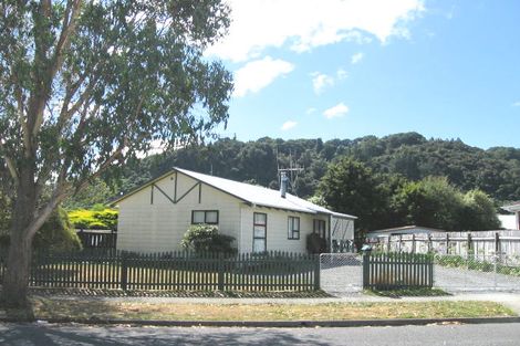 Photo of property in 7 Moonstone Grove, Birchville, Upper Hutt, 5018