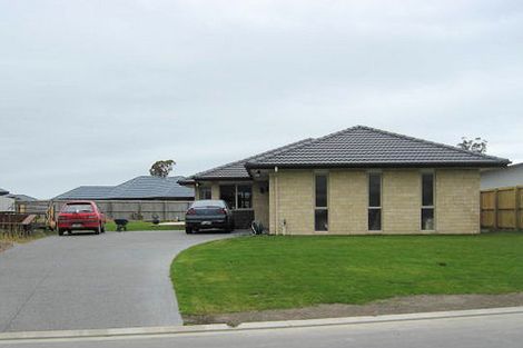 Photo of property in 21 Vasari Grange, Rolleston, 7614