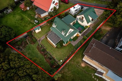 Photo of property in 13 Glendawn Place, Bayview, Auckland, 0629